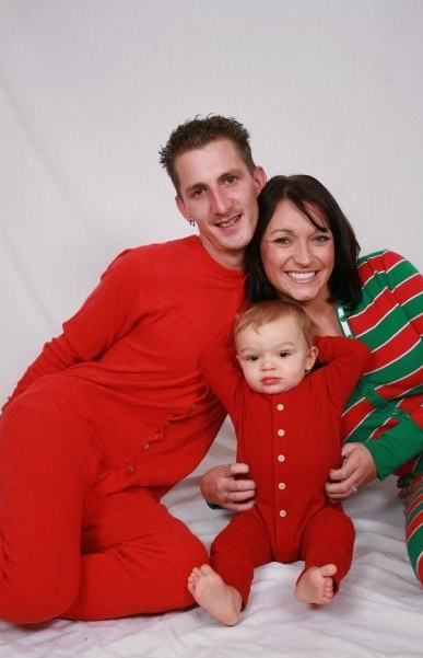 Move right...right...a little more...just a little more... Perfect, now you're in the frame.