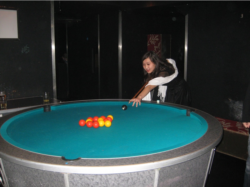 10 Weird Shaped Pool Tables 22 Words Triangle