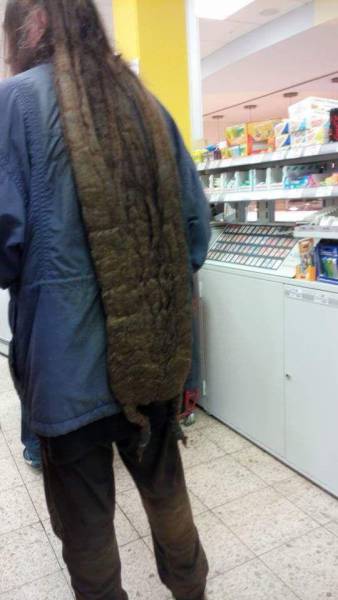 The Dangerous Result of Not Washing Your Hair for Years ...