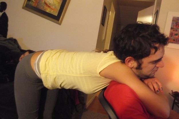 சூப்பர் ஷாட் -தொடர் பதிவு Bendingovercouple