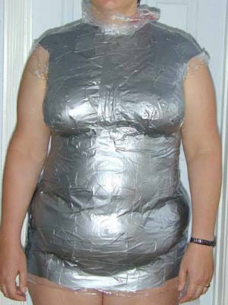 Baju renang aneh