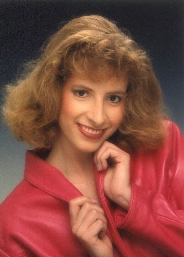 Awesomely Awkward Glamour Shots That Cannot Be Unseen Words