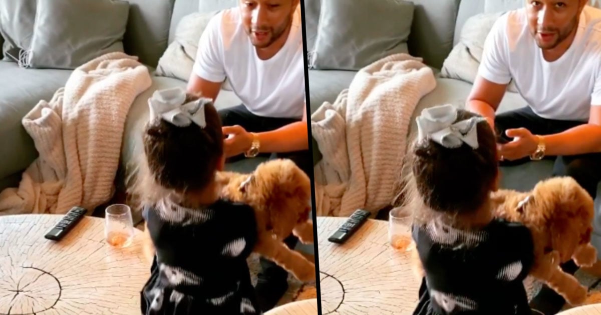 Chrissy Teigen Shared A Video Of Luna Calling John Legend By His First Name And His Reaction Is Hilarious