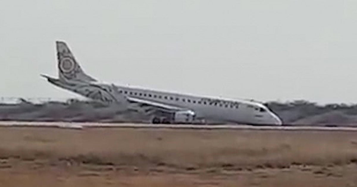 Pilot Makes Emergency Landing Without Any Front Wheels 22 Words