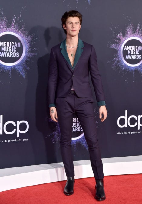 Selena Gomez Shows Off Huge New Thigh Tattoo Before The Amas Delight Fun