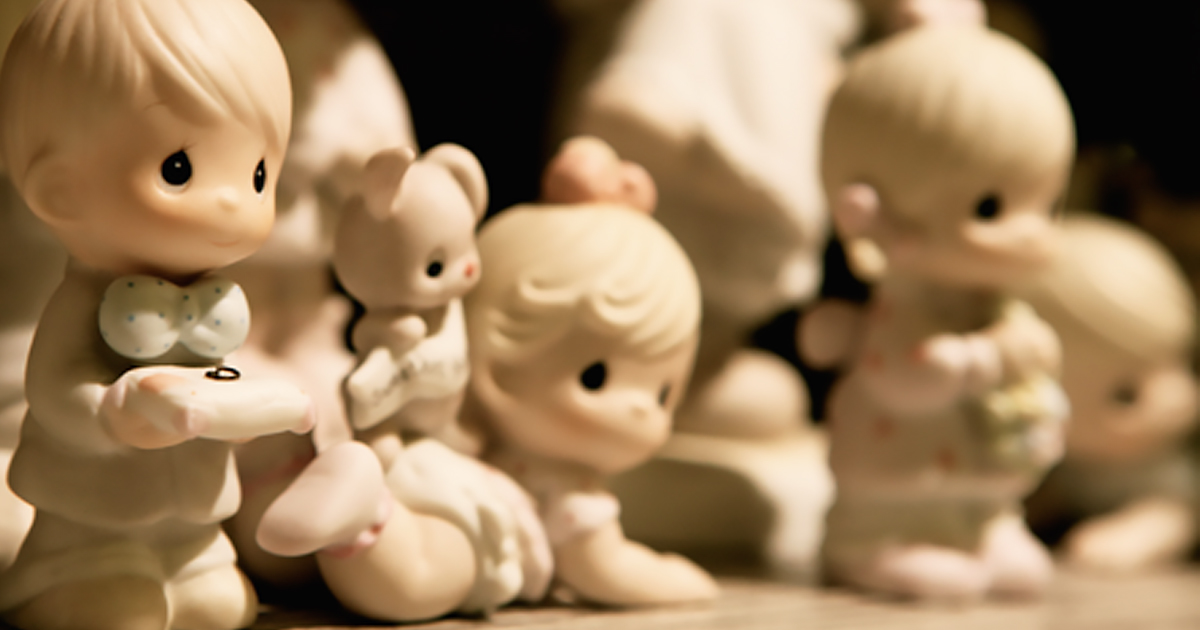 Your Old Precious Moments Figurines Are Probably Worth A Lot 22W